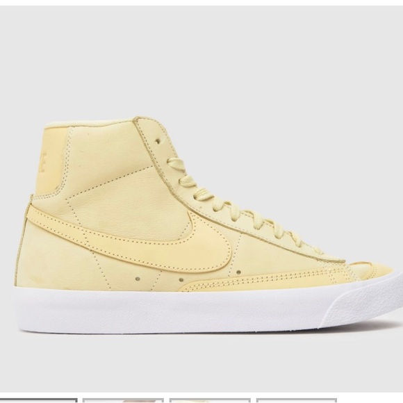 Nike W Blazer MID PRM MF WOMENS 7 MENS 5.5 - Picture 1 of 8